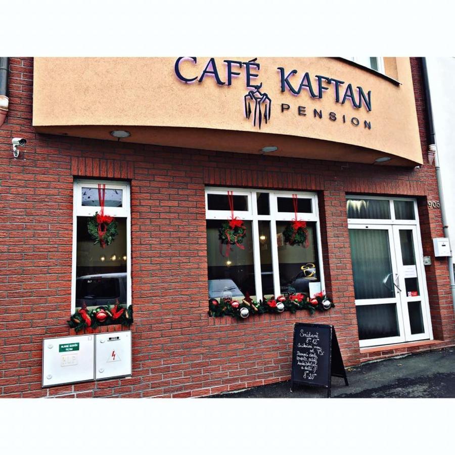 Cafe Kaftan - Pension Колин Экстерьер фото